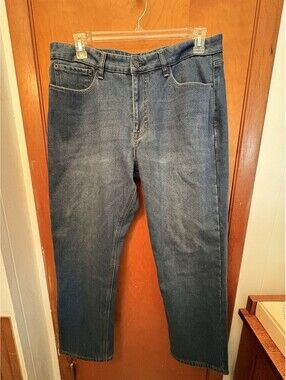 IZOD Men’s Regular Fit Blue Jeans 36x30